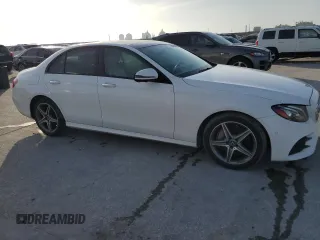 2019 Mercedes-Benz E 300 with VIN WDDZF4JB0KA514205, listed as a Copart auction lot 54274555 with 75,957 mi miles and Clean Title. Bid and sale history available at DreamBid. Image 4.