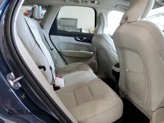 2019 Volvo XC60 Inscription with VIN LYV102RL4KB228781, listed as a Copart auction lot 62161715 with 61,501 mi miles and Salvage title. Bid and sale history available at DreamBid. Image 11.