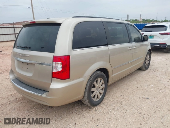 2013 Chrysler Town & Country Touring with VIN 2C4RC1BGXDR662534, listed as a IAAI auction lot 42071840 with 120,098 mi miles. Bid and sale history available at carsss.com. Image 4.