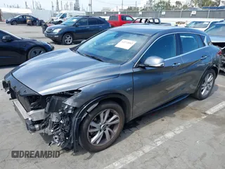 2018 Infiniti QX30 z VIN SJKCH5CP2JA004717, wystawiony jako IAAI lot #42272092 z przebiegiem 129 911 mil mil oraz . Historia ofert i sprzedaży dostępna na DreamBid. Obrazek 19.