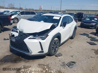 2021 Lexus UX with VIN JTHX9JBH9M2040678, listed as a IAAI auction lot 41727164 with 71,004 mi miles. Bid and sale history available at carsss.com. Image 17.