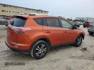 2016 Toyota RAV4 LE with VIN JTMZFREV9GD091819, listed as a Copart auction lot 41958845 with 192,821 mi miles and Salvage Title. Bid and sale history available at carsss.com. Image 3.