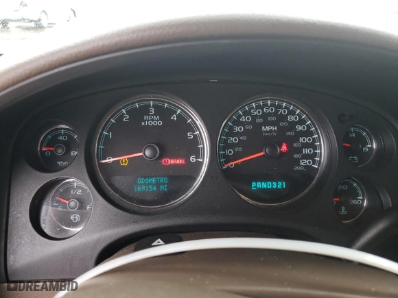 2008 GMC Yukon XL Commercial with VIN 1GKFK16318J148230, listed as a Copart auction lot 43035145 with 169,154 mi miles and Salvage Title. Bid and sale history available at carsss.com. Image 9.