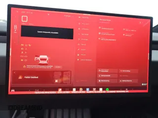2024 Tesla Cybertruck Cyberbeast z VIN 7G2CEHEE4RA032024, wystawiony jako Copart lot #79507994 z przebiegiem 7882 mil mil oraz Tytuł czysty. Historia ofert i sprzedaży dostępna na DreamBid. Obrazek 9.