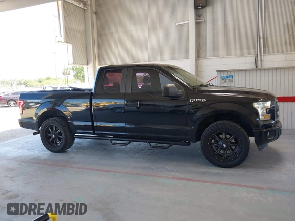 2016 Ford F-150 XL z VIN 1FTEX1C80GKD52468, wystawiony jako IAAI lot #42045250 z przebiegiem 149 247 mil mil oraz . Historia ofert i sprzedaży dostępna na DreamBid. Obrazek 13.