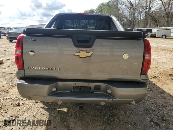 2007 Chevrolet Avalanche 2LT with VIN 3GNEC12J67G289598, listed as a Copart auction lot 48974995 with 218,267 mi miles and Salvage title. Bid and sale history available at DreamBid. Image 6.