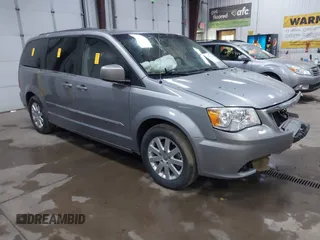 2014 Chrysler Town & Country Touring z VIN 2C4RC1BG2ER442743, wystawiony jako IAAI lot #42145370 z przebiegiem 182 358 mil mil oraz . Historia ofert i sprzedaży dostępna na DreamBid. Obrazek 1.