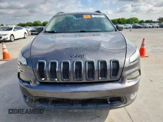2016 Jeep Cherokee Latitude с VIN 1C4PJMCS8GW368563, выставлен на аукционе Copart как лот 62253475 с пробегом 156 287 миль миль и Чистый • Clean title. История ставок и продаж доступна на DreamBid. Изображение 5.