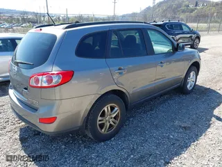 2011 Hyundai Santa Fe GLS with VIN 5XYZGDAB7BG032306, listed as a IAAI auction lot 41992792 with 86,765 mi miles. Bid and sale history available at carsss.com. Image 4.