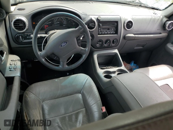 2003 Ford Expedition XLT Value with VIN 1FMPU16W83LB22950, listed as a Copart auction lot 56342615 with 195,566 mi miles and Salvage title. Bid and sale history available at DreamBid. Image 8.
