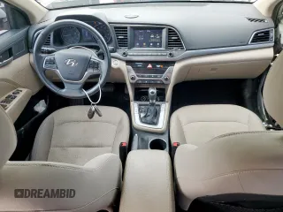 2017 Hyundai Elantra SE z VIN 5NPD84LF9HH022742, wystawiony jako Copart lot #58132135 z przebiegiem 89 798 mil mil oraz Szkoda całkowita • Salvage title. Historia ofert i sprzedaży dostępna na DreamBid. Obrazek 8.