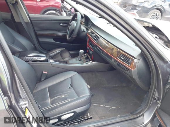 2006 BMW 3 Series 325i with VIN WBAVB135X6PT25510, listed as a IAAI auction lot 42431939 with 269,581 mi miles and . Bid and sale history available at DreamBid. Image 5.