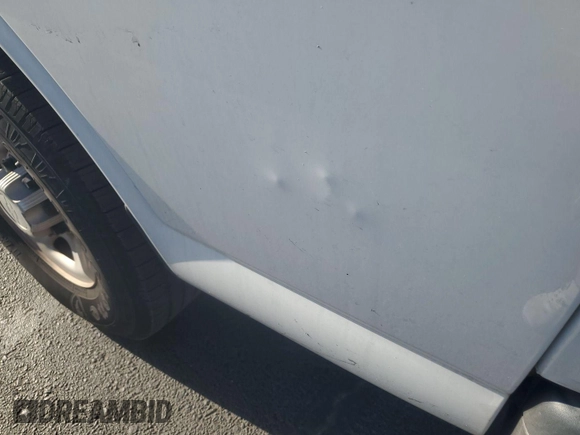 2018 Chevrolet Express Cargo z VIN 1GCWGAFG4J1178862, wystawiony jako IAAI lot #42659672 z przebiegiem 134 021 mil mil oraz . Historia ofert i sprzedaży dostępna na DreamBid. Obrazek 11.