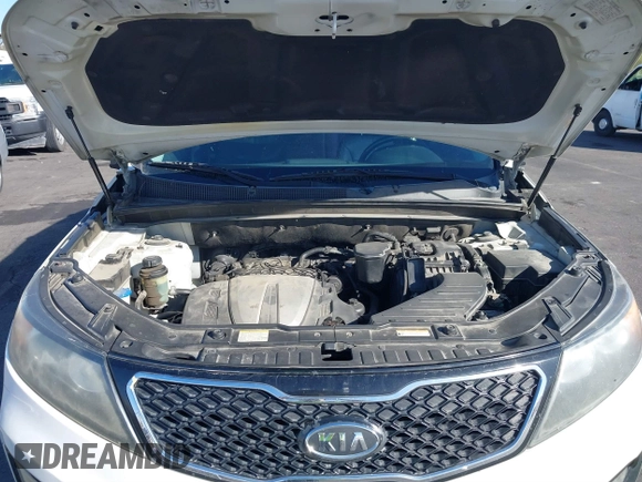 2012 Kia Sorento SX with VIN 5XYKW4A21CG300577, listed as a IAAI auction lot 41703422 with 191,795 mi miles. Bid and sale history available at carsss.com. Image 10.