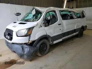 2017 Ford Transit XL z VIN 1FBZX2YM4HKA00819, wystawiony jako Copart lot #49780555 z przebiegiem 251 396 mil mil oraz Nie do naprawy. Historia ofert i sprzedaży dostępna na DreamBid. Obrazek 1.