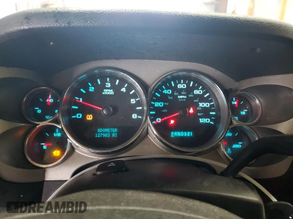 2007 Chevrolet Silverado 1500 LT w/1LT with VIN 2GCEC19J971592270, listed as a Copart auction lot 62802494 with 127,983 mi miles and Non Repairable. Bid and sale history available at carsss.com. Image 9.