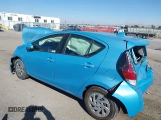 2016 Toyota Prius One with VIN JTDKDTB33G1117310, listed as a IAAI auction lot 41521947 with Not Provided miles. Bid and sale history available at carsss.com. Image 3.