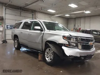 2019 Chevrolet Suburban LT with VIN 1GNSKHKC4KR289284, listed as a IAAI auction lot 41366478 with 175,690 mi miles. Bid and sale history available at carsss.com. Image 1.