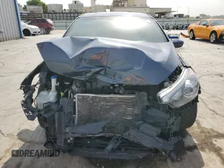 2016 Kia Forte LX z VIN KNAFK4A60G5534754, wystawiony jako Copart lot #57320285 z przebiegiem 88 766 mil mil oraz Szkoda całkowita • Salvage title. Historia ofert i sprzedaży dostępna na DreamBid. Obrazek 5.