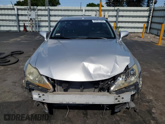 2010 Lexus IS 250 C z VIN JTHFF2C20A2506434, wystawiony jako Copart lot #55491365 z przebiegiem 203 942 mil mil oraz Szkoda całkowita • Salvage title. Historia ofert i sprzedaży dostępna na DreamBid. Obrazek 5.