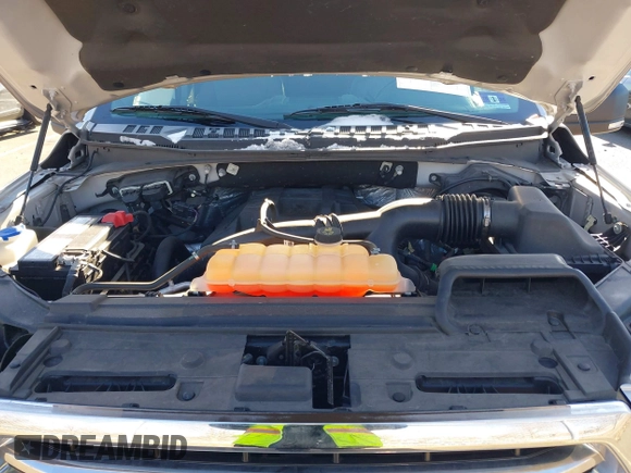 2016 Ford F-150 XLT with VIN 1FTEX1EP7GFB00049, listed as a IAAI auction lot 41638643 with 13,001 mi miles and . Bid and sale history available at DreamBid. Image 10.