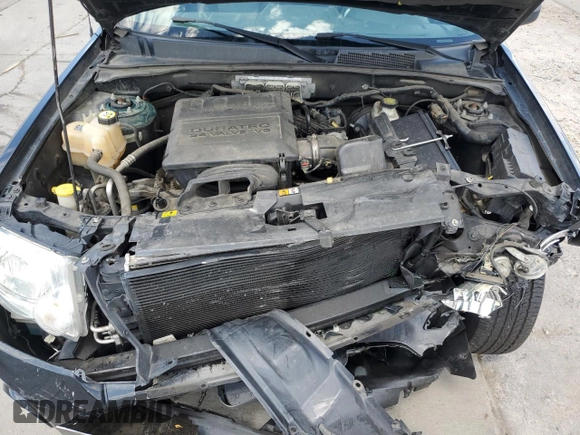 2012 Ford Escape XLT с VIN 1FMCU9DG2CKB67171, выставлен на аукционе Copart как лот 61989625 с пробегом Не указан миль и Списание • Salvage title. История ставок и продаж доступна на DreamBid. Изображение 12.