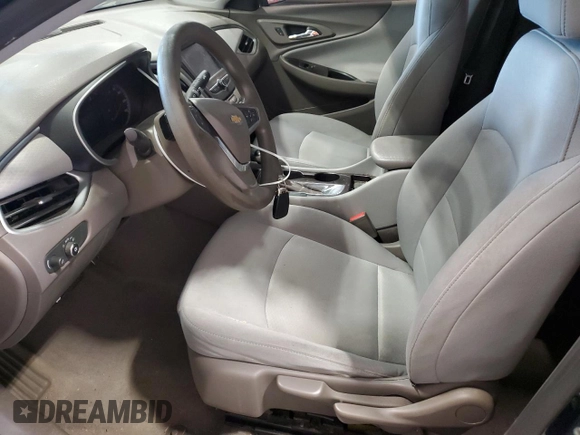 2016 Chevrolet Malibu LS z VIN 1G1ZB5ST9GF202177, wystawiony jako Copart lot #50828315 z przebiegiem 139 997 mil mil oraz Szkoda całkowita • Salvage title. Historia ofert i sprzedaży dostępna na DreamBid. Obrazek 7.