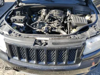2011 Jeep Grand Cherokee Laredo with VIN 1J4RR4GG6BC510713, listed as a Copart auction lot 49555785 with 177,153 mi miles and Clean Title. Bid and sale history available at carsss.com. Image 12.