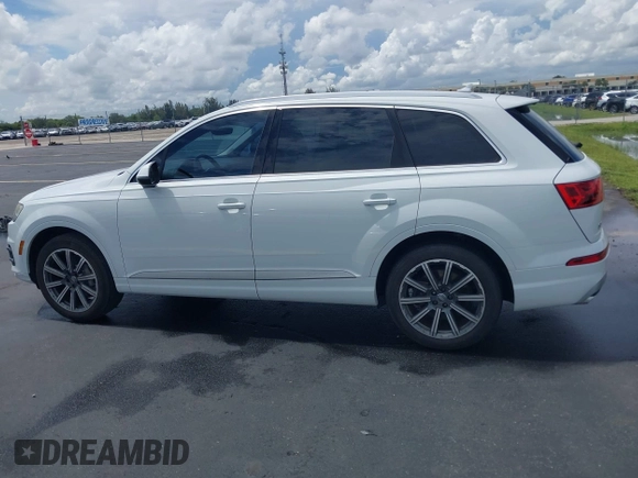 2018 Audi Q7 Premium Plus z VIN WA1LHAF79JD004553, wystawiony jako IAAI lot #42591653 z przebiegiem 65 349 mil mil oraz . Historia ofert i sprzedaży dostępna na DreamBid. Obrazek 14.