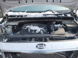 2018 Kia Sedona SX-L with VIN KNDME5C13J6394046, listed as a IAAI auction lot 41376967 with 178,447 mi miles. Bid and sale history available at carsss.com. Image 10.
