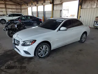 2019 Mercedes-Benz C 300 z VIN 55SWF8EB7KU317875, wystawiony jako Copart lot #55360285 z przebiegiem 39 945 mil mil oraz Szkoda całkowita • Salvage title. Historia ofert i sprzedaży dostępna na DreamBid. Obrazek 1.