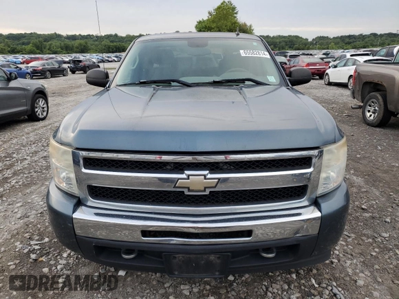 2010 Chevrolet Silverado 1500 LT with VIN 1GCSCSE04AZ118232, listed as a Copart auction lot 65582814 with 262,024 mi miles and Clean Title. Bid and sale history available at DreamBid. Image 5.