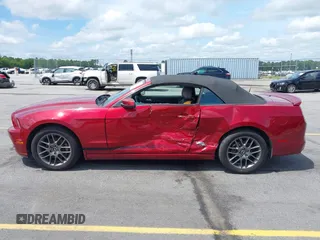 2014 Ford Mustang V6 with VIN 1ZVBP8EM4E5331248, listed as a IAAI auction lot 42202978 with 89,205 mi miles and . Bid and sale history available at DreamBid. Image 14.