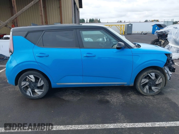 2023 Kia Soul GT-Line with VIN KNDJ53AU7P7200271, listed as a IAAI auction lot 41506384 with 34,393 mi miles. Bid and sale history available at carsss.com. Image 14.