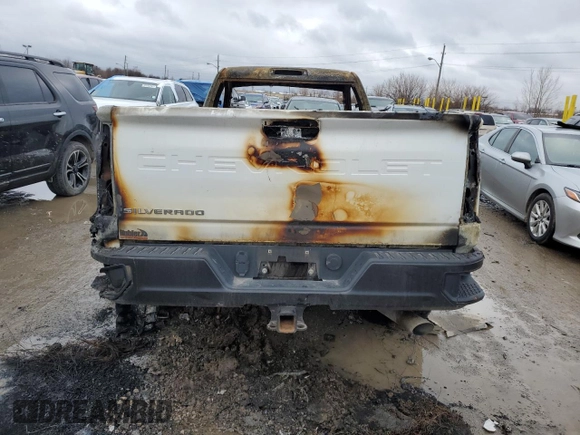 2020 Chevrolet Silverado 3500HD Work Truck with VIN 1GC3YSE78LF250403, listed as a Copart auction lot 43624935 with 0 mi miles and Non Repairable. Bid and sale history available at carsss.com. Image 6.