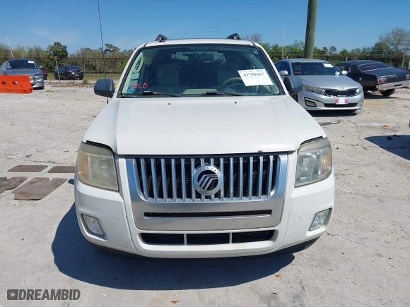 2010 Mercury Mariner with VIN 4M2CN8BG7AKJ01706, listed as a IAAI auction lot 41701667 with 96,189 mi miles. Bid and sale history available at carsss.com. Image 12.
