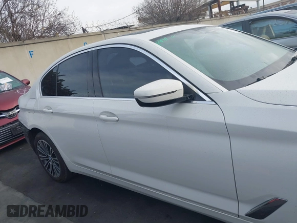 2020 BMW 5 Series 530i with VIN WBAJR3C05LCE47952, listed as a IAAI auction lot 41197056 with 48,315 mi miles and . Bid and sale history available at DreamBid. Image 13.