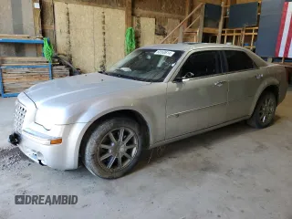 2008 Chrysler 300 C with VIN 2C3LK63H38H148683, listed as a Copart auction lot 60560614 with 176,177 mi miles and Clean Title. Bid and sale history available at carsss.com. Image 1.