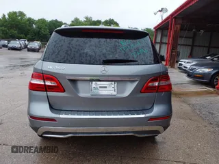 2015 Mercedes-Benz M 350 с VIN 4JGDA5JB1FA566890, выставлен на аукционе IAAI как лот 42114012 с пробегом 112 244 миль миль и . История ставок и продаж доступна на DreamBid. Изображение 16.