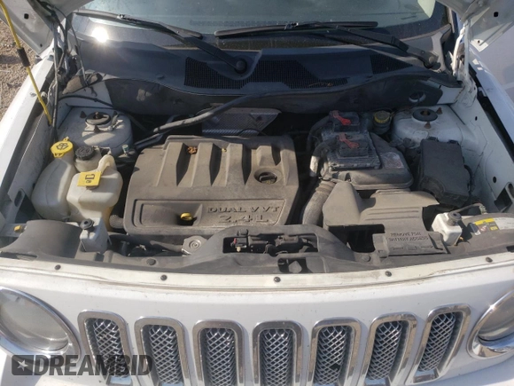 2014 Jeep Patriot Latitude с VIN 1C4NJRFB6ED792039, выставлен на аукционе Copart как лот 63076565 с пробегом 215 522 миль миль и Списание • Salvage title. История ставок и продаж доступна на DreamBid. Изображение 12.