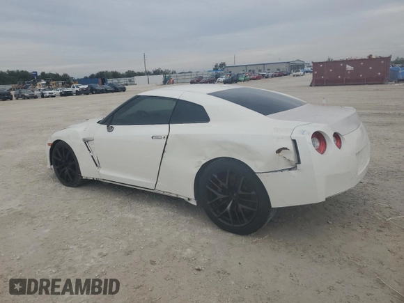 2015 Nissan GT-R Premium z VIN JN1AR5EF5FM281737, wystawiony jako Copart lot #80119804 z przebiegiem 50 726 mil mil oraz Szkoda całkowita • Salvage title. Historia ofert i sprzedaży dostępna na DreamBid. Obrazek 2.