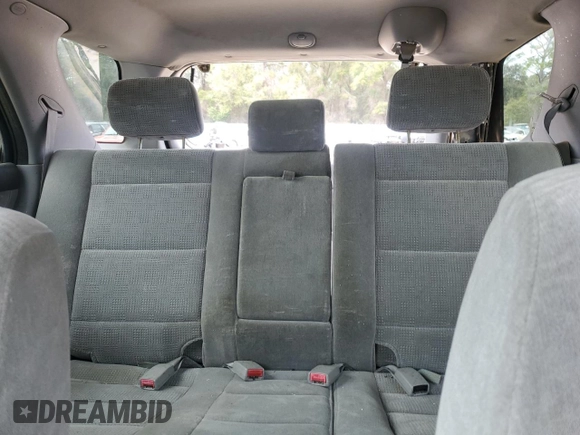 2005 Kia Sorento LX with VIN KNDJD733055403932, listed as a Copart auction lot 47476185 with 212,573 mi miles and Salvage Title. Bid and sale history available at carsss.com. Image 10.