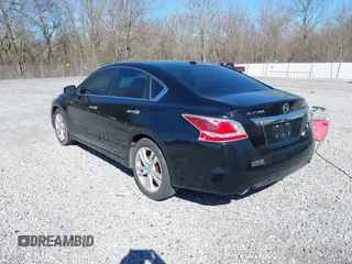 2015 Nissan Altima SL with VIN 1N4BL3AP8FC128934, listed as a IAAI auction lot 41805004 with 182,708 mi miles and . Bid and sale history available at DreamBid. Image 3.