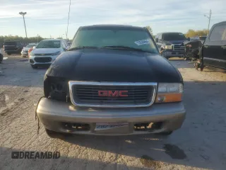 1998 GMC Jimmy SLS with VIN 1GKDT13W6W2552652, listed as a Copart auction lot 73538664 with 0 mi miles and Non Repairable. Bid and sale history available at carsss.com. Image 5.
