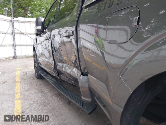 2021 Ford F-150 XL with VIN 1FTFW1E58MFA37383, listed as a IAAI auction lot 42396331 with 149,965 mi miles and . Bid and sale history available at DreamBid. Image 19.
