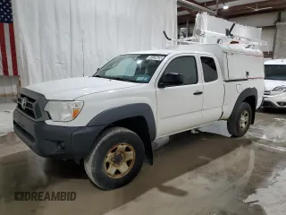 2015 Toyota Tacoma z VIN 5TFUX4ENXFX034293, wystawiony jako Copart lot #59129425 z przebiegiem 200 417 mil mil oraz Czysty tytuł • Clean title. Historia ofert i sprzedaży dostępna na DreamBid. Obrazek 1.