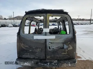 2002 Chevrolet Express with VIN 1GBFG15R821223150, listed as a Copart auction lot 88856955 with Not Provided miles and Non Repairable. Bid and sale history available at carsss.com. Image 6.