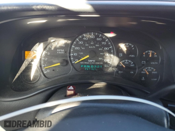 2000 Chevrolet Suburban LT with VIN 3GNFK16T4YG147769, listed as a Copart auction lot 49355295 with 267,164 mi miles and Clean Title. Bid and sale history available at carsss.com. Image 9.