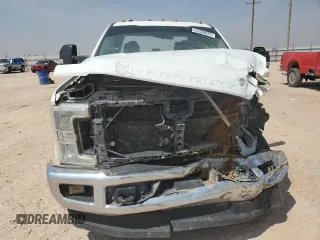2019 Ford F-350 XL with VIN 1FD8W3HT0KED39375, listed as a Copart auction lot 54328835 with Not provided miles and Salvage title. Bid and sale history available at DreamBid. Image 5.