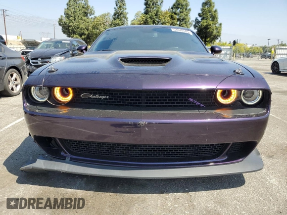 2021 Dodge Challenger R/T Scat Pack z VIN 2C3CDZFJ2MH591198, wystawiony jako Copart lot #54049505 z przebiegiem 50 282 mil mil oraz Szkoda całkowita • Salvage title. Historia ofert i sprzedaży dostępna na DreamBid. Obrazek 5.